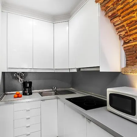 Whome Cozy Alfama Haven: Perfect For Exploring Appartement *